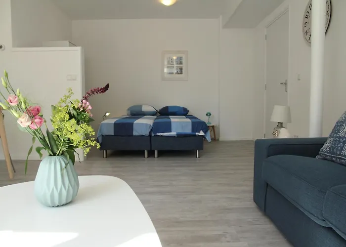 Stunning Apartment In Schoorl, North Hollanda You Can Bike To The Beach